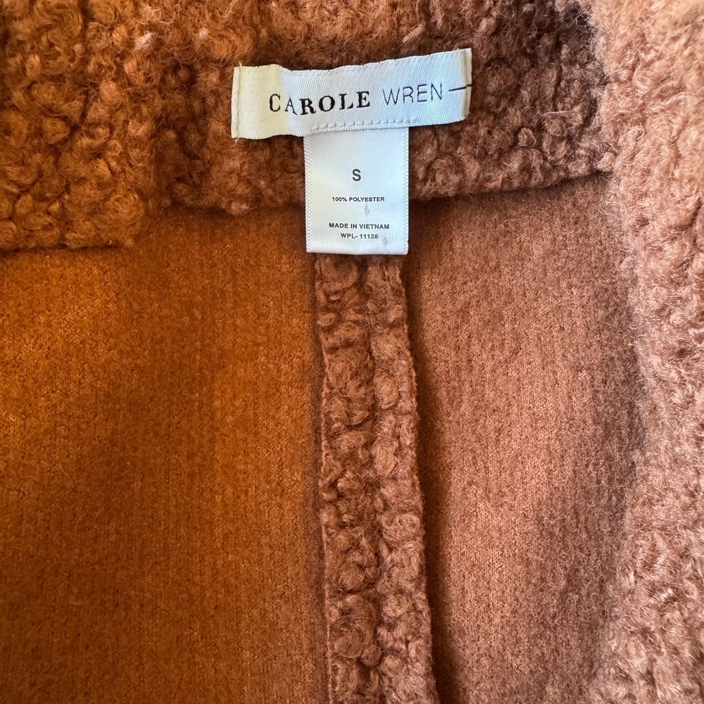 Carole Wren Tedy Cardigan - Picture 3 of 3